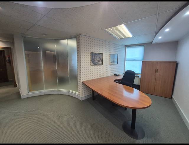 851M² OFFICE TO LET IN RIVONIA